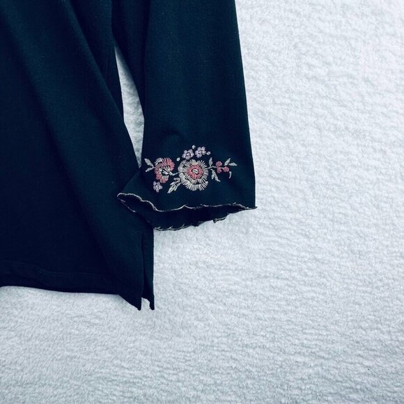 Judith Hart Womens V Neck Tunic Size XL Black Embroidered Look 3/4 Sleeve - Picture 3 of 9